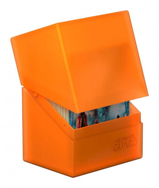 Die handliche, feste Kartenbox mit Soft-Touch-Oberfläche lässt sich besonders leicht öffnen und bietet Platz für bis zu 80 Karten der Standardgröße (double-sleeved). Dank ihrem modularen Design passt sie perfekt in Flip'n'Tray™ und Arkhive™ Cases.- Bietet