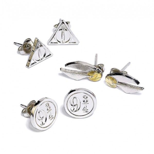 Zu Harry Potter kommen diese schönen Ohrringe aus versilbertem Metall. Sie sind auf einer Blisterkarte verpackt. Eine Bereicherung für jede Abendgarderobe!