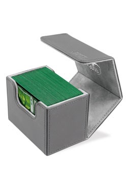 Das innovative SideWinder™ Deck Case ermöglicht einen besonders einfach Zugriff von beiden Seiten auf Ihr Kartendeck. Ideal für den Schutz und die sichere Aufbewahrung von Karten der Standardgröße in zwei Hüllen (double-sleeved).- Bietet Platz für bis zu